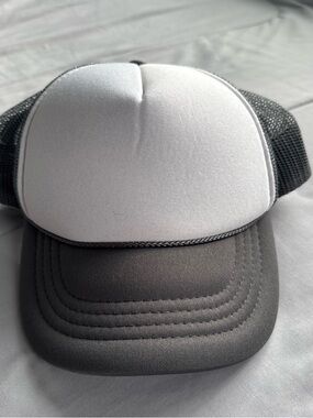 OTTO Two-Tone Trucker Hat - White & Black